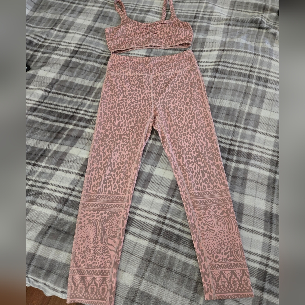 🌸Spell Wild Thing Active Set SZ L - Picture 11 of 12